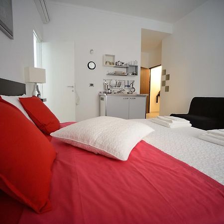 トリノ Casa Petrarca Bed & Breakfast エクステリア 写真